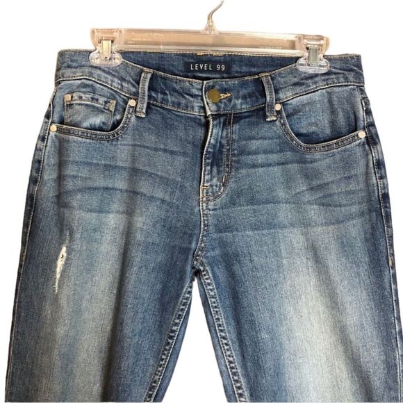 Level 99 straight leg distressed jeans. Size 26 - Picture 2 of 12